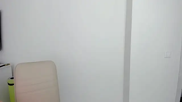 acidjuice0 live cam on StripChat