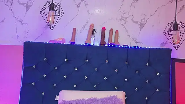 Dakotaa_Johnson webcam
