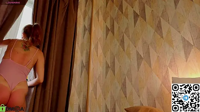Michelle_Blond webcam