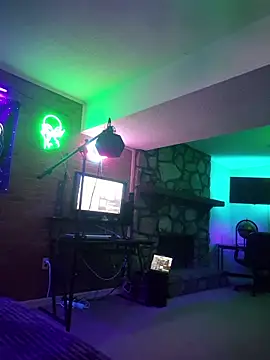 chronic_vibez (Ask my age) - #american #balds #big-cocks #cum-play #cumshot #daddies #hd #masturbation #mobile #muscular #orgasm #recordable-publics #short-hair #shower #small-audience #smoking #straight #video-games #white