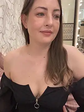 AnnaBri webcam