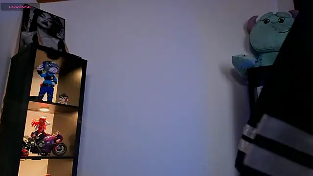Alaia_Asuka webcam