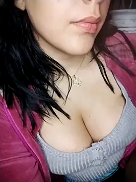 EvelisePetroviich webcam
