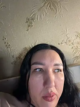Naughtbaby_2025 webcam