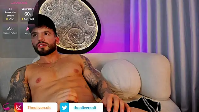 OLIVER_COLT webcam