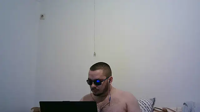 Black_Scorpion91 webcam
