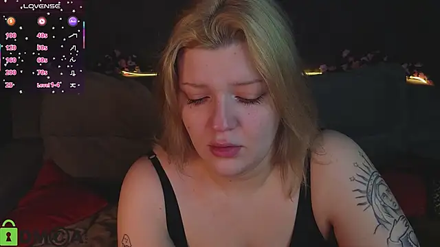 Michele_Greenn webcam