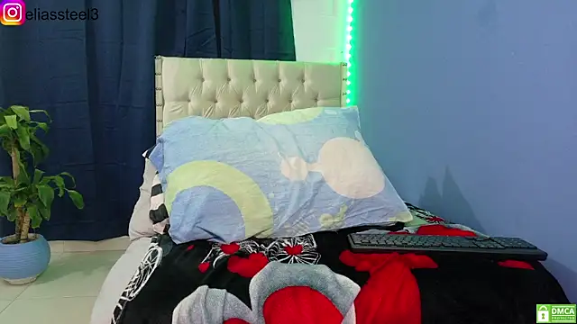 elias_steel1 webcam