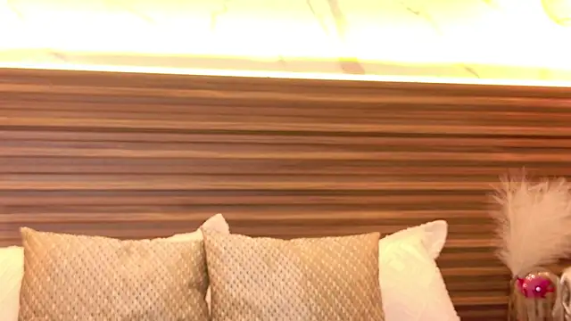 Viictoria_jones webcam
