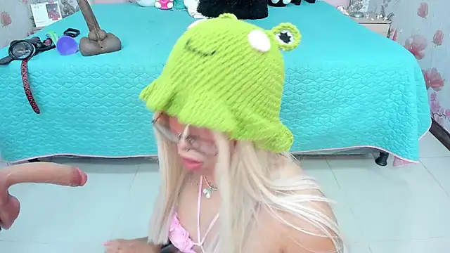 SafiroAgataaa webcam