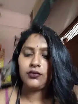 Jasmine_Januja webcam