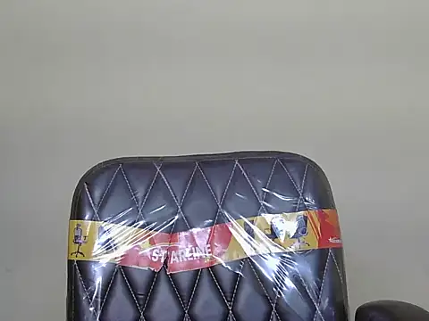 Its_Mayaa webcam