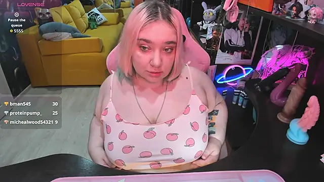 Softie_Sofy webcam