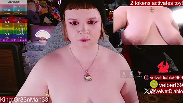 VelvetDiablo webcam