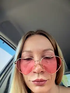 LavenderHot webcam