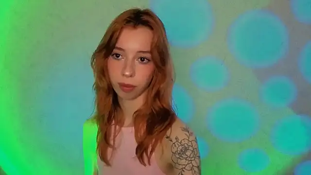 Lori_Williams webcam
