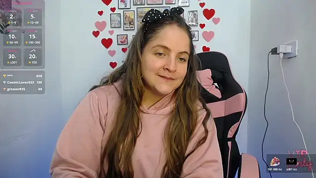 Kloe_Gianna webcam