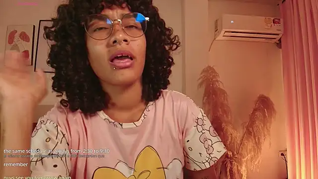 Meganlux1 webcam