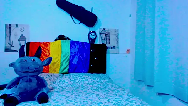 LannieGonzales webcam