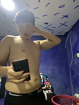 BigLatinGuy webcam