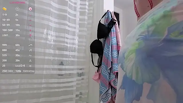 Leelooloves22 webcam