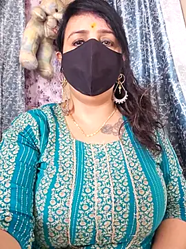 cute-tanvi webcam
