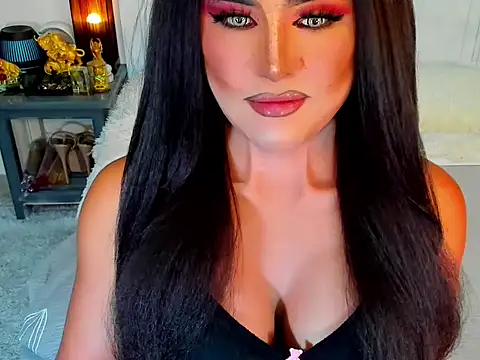 MissTyraxx webcam
