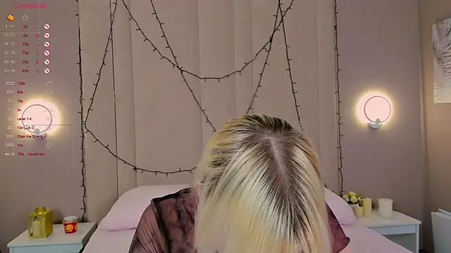 AdeleSilvy webcam