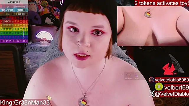 VelvetDiablo live cam