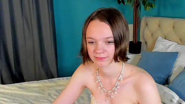 Olivia_Riesz webcam