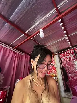 sweetieme - Sweetieme's free webcam - UK Sex Cams