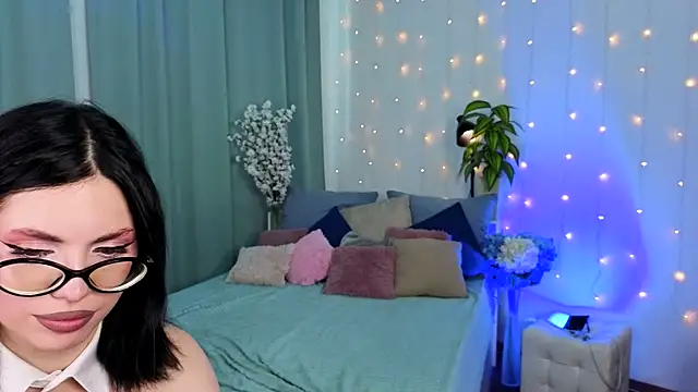 Velvet__Kiss webcam