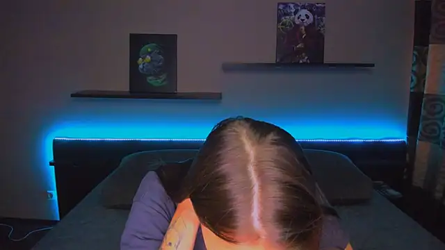 AlexaBarkley webcam