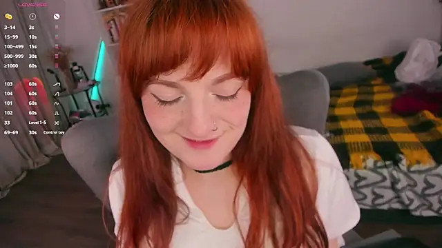 Alice_CutePerv webcam