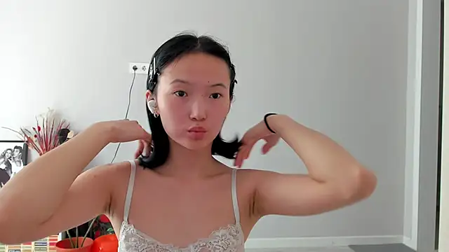 ailey_chao webcam