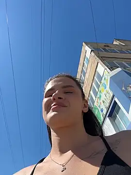MiraReach live cam
