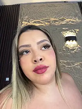 genesisblaze - GenesisBlaze's free webcam - UK Sex Cams
