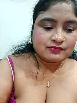 hornyriyanka webcam