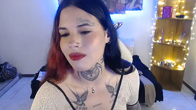 Maddy_Vicius19 webcam