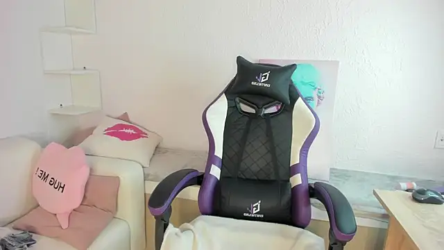 Ella_starrr__ webcam