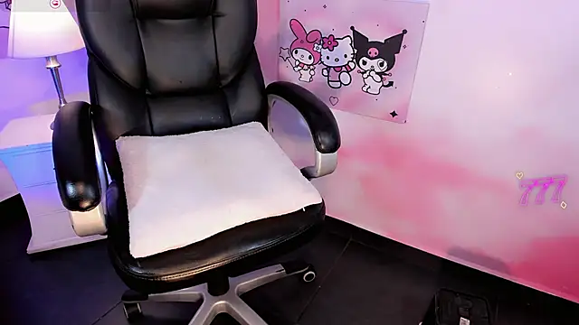 EmmaSweet23 webcam