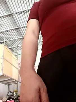 Sury_sexyy webcam