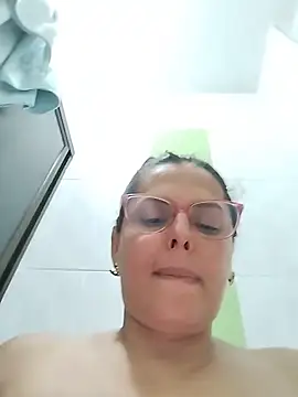 Bella_Morena27 webcam