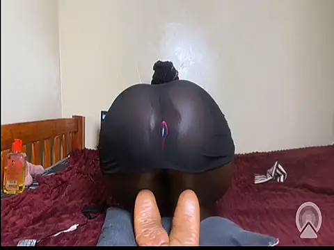 ladymystiquee1 webcam
