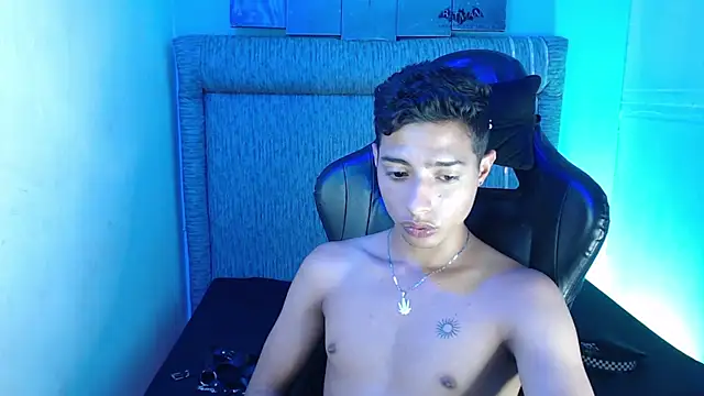 Yuztin_little_ webcam