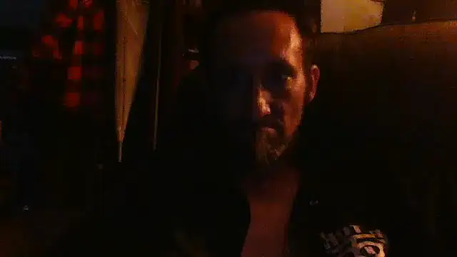 HungOne41 webcam