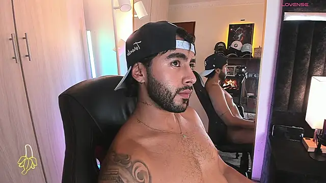 ItsMeEros webcam