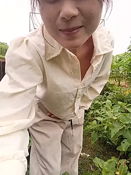 Linda-yiyi webcam