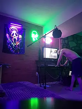chronic_vibez (Ask my age) - #american #balds #big-cocks #cum-play #cumshot #daddies #hd #masturbation #mobile #muscular #orgasm #recordable-publics #short-hair #shower #small-audience #smoking #straight #video-games #white