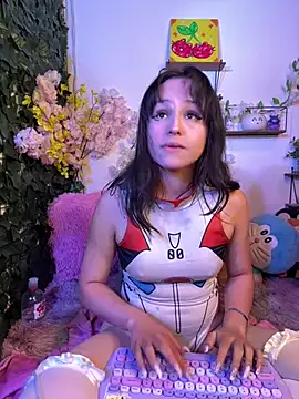 Eymmy_24 live cam